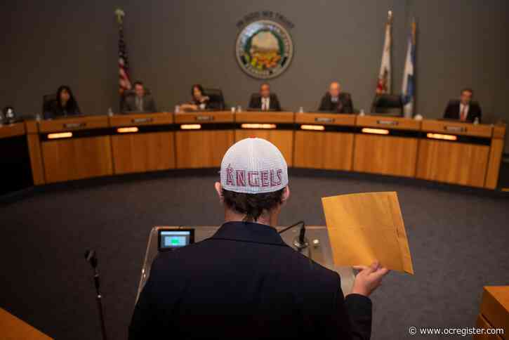 Anaheim votes to sell Angel Stadium and the land around it for $325 million