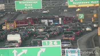 Four people injured in QEW crash in Mississauga