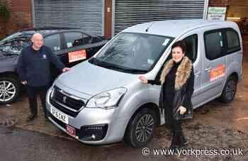 Taxi firm York Cars offers free rides to health workers at Christmas