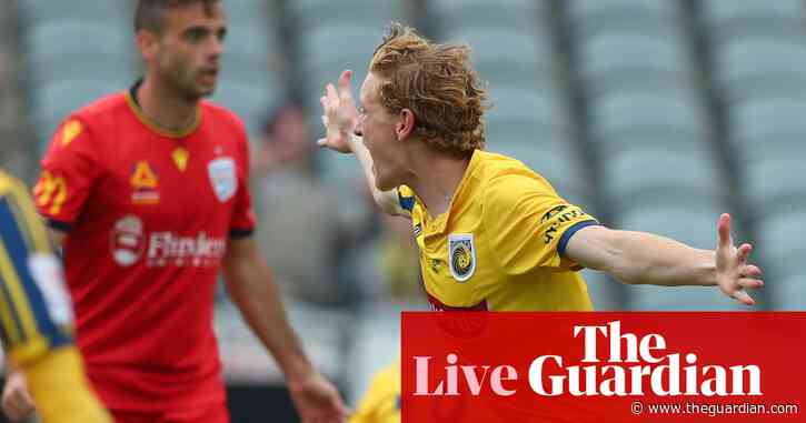 Sportwatch: Lynn lights up Big Bash League, Adelaide lose in A-League - as it happened