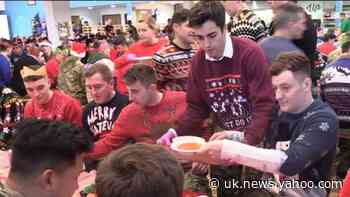 2 Rifles enjoy Christmas celebration before Kabul deployment