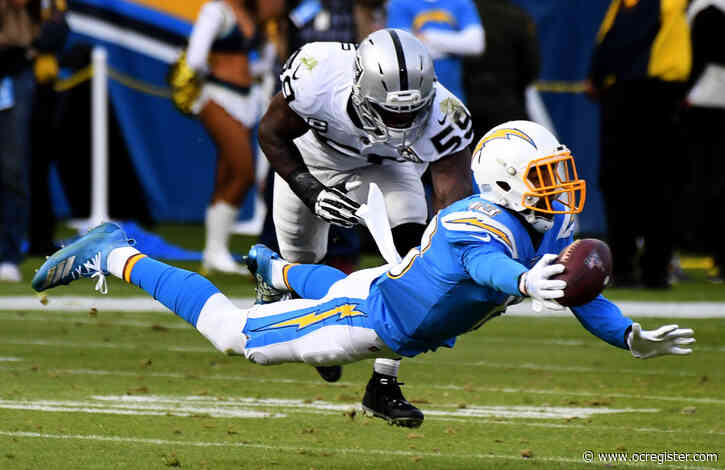 Game Center: Chargers fall to Oakland Raiders in their final game in Carson