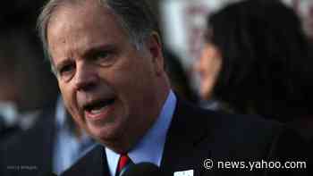 Doug Jones says he'll vote to acquit Trump if ‘dots aren't connected’