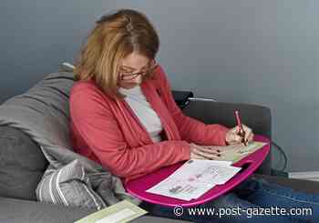 Us: When kids write to Santa, she answers with love