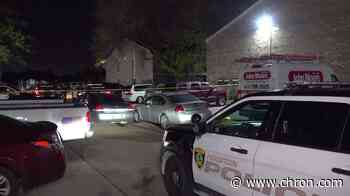 Woman shot to death inside northwest Houston apartment