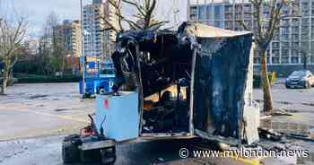 Croydon town centre mobile coffee shop 'closed until further notice' after yobs set it on fire