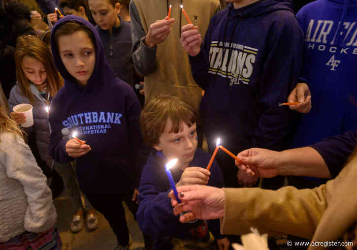 Community gathers for annual Festival of Lights celebration in Ladera Ranch