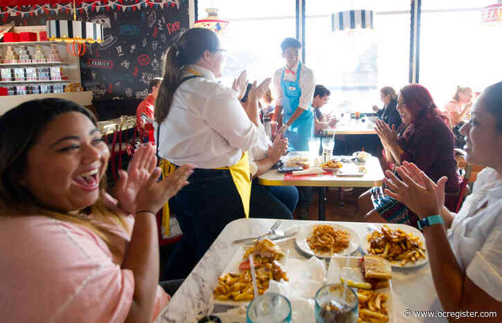 From the last Farrell’s Ice Cream Parlour to a hip Newport deli, here’s a recap of notable O.C. restaurants that closed in 2019