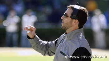 Arkansas names former Florida State offensive coordinator Kendal Briles to same position