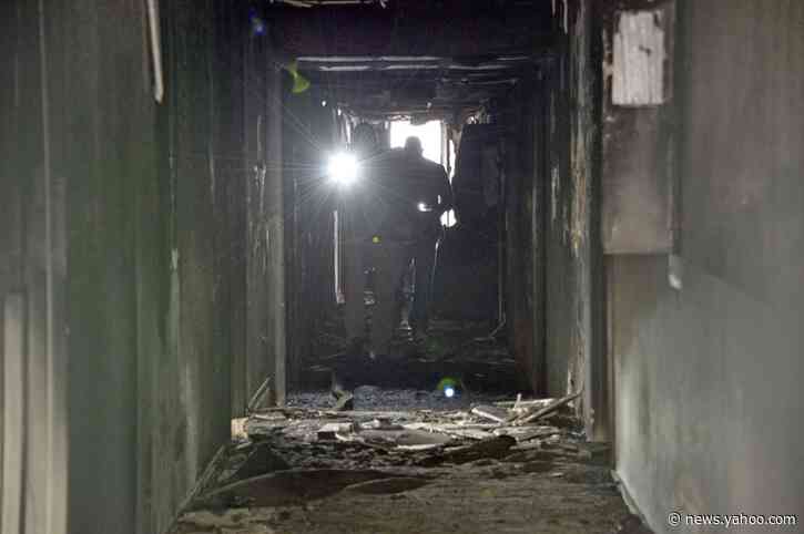 Investigators sift through debris at deadly Las Vegas fire