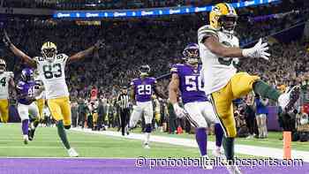Aaron Jones rushes for two TDs as Packers clinch division with 23-10 win over Vikings