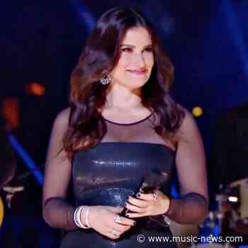 Idina Menzel's festive album is a 'tribute' to her theatre past