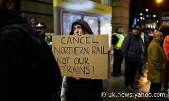 Christmas travel chaos as Northern railways cancels trains