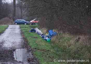 15 vaten gevonden in Wijchens buitengebied: mogelijk gedumpt afval van drugslaboratorium
