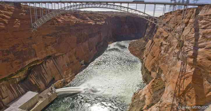 Glen Canyon Recreation Area asks people to stay away from rock art site