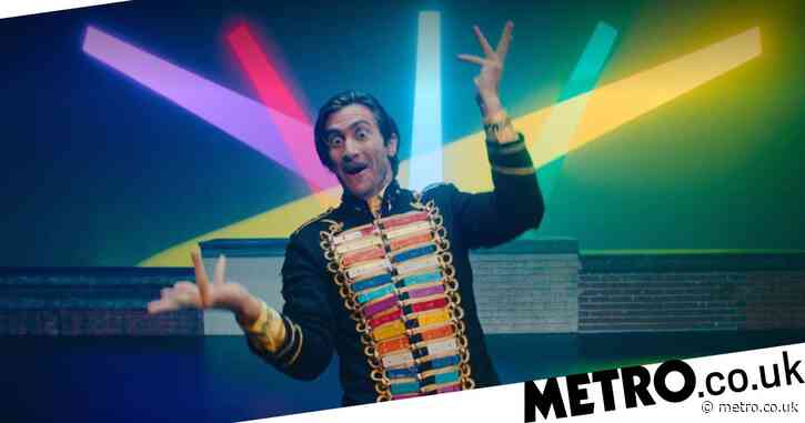 Jake Gyllenhaal is creepiest kids music teacher ever in John Mulaney and the Sack Lunch Bunch