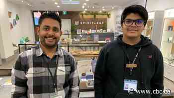 Christmas spirits: Some Edmonton liquor and cannabis stores open on Christmas Day