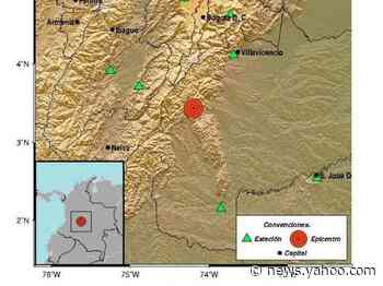 Two strong earthquakes hit central Colombia