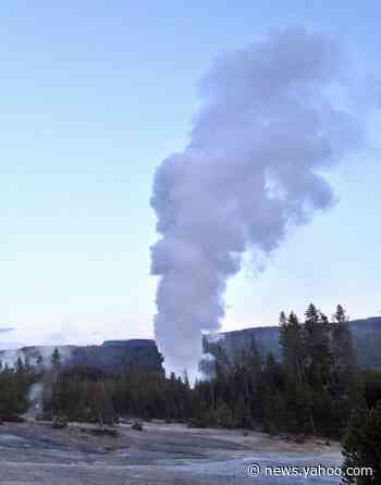 World's tallest geyser breaks eruption record, stunning Yellowstone visitors, scientists