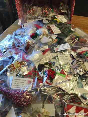 Senior’s Receive Hand Made Ornaments for Christmas