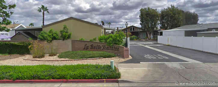 Firefighters knock down Anaheim mobile home blaze