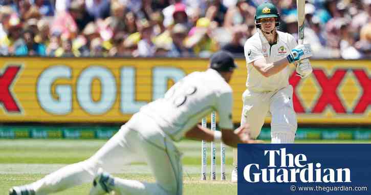 Steve Smith in the runs again in gripping opening to Boxing Day Test