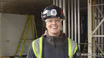 Program offers opportunity to get into Toronto's booming construction industry