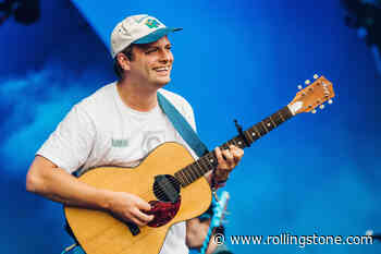 Mac DeMarco Unveils Cheery Cover of ‘Santa Claus Is Comin’ to Town’