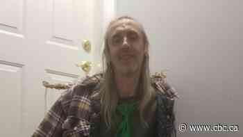 Toronto police investigate man's death inside community housing building