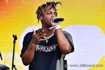 Watch Juice WRLD Effortlessly Freestyle For Over 10 Minutes in Previously-Unreleased 'Fire in the Booth' Video