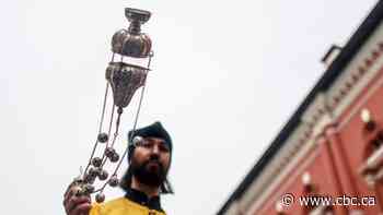 Setting the table for a Ukrainian Christmas: Star-gazing for a holy supper