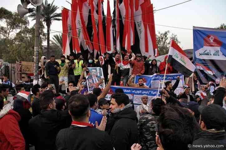 Iran shuts down internet again as government protests resume