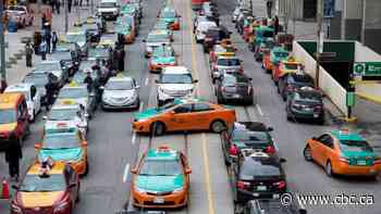 Judge tosses taxi group's $1.7B suit against Toronto, in wake of Uber's rise