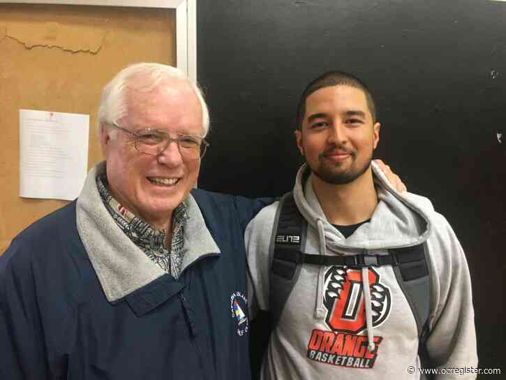 Fryer: First day of basketball tournaments was an entertaining one