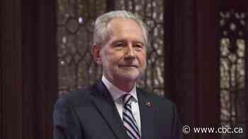 Outgoing Senate leader wants Trudeau to appoint more people with political experience