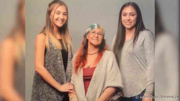Expecting mom OK after fatal crash near Jasper