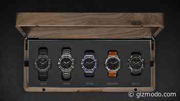 Garmin Will Charge You an Extra $450 To Buy Its Luxury Smartwatch Collection in a Wooden Box