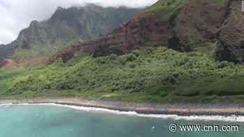 Coast Guard searching for missing tour helicopter with 7 people on board in Hawaii