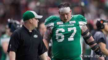 Homegrown centre Dan Clark signs 2-year extension with Roughriders