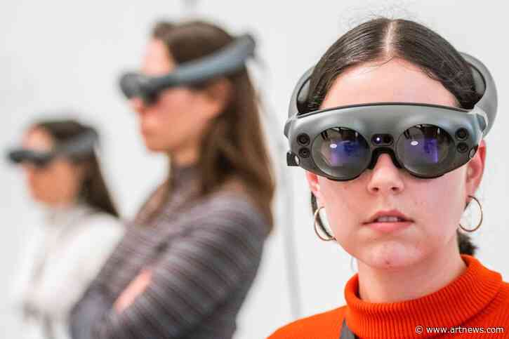 The Year in Technology: Augmented Reality Works, New Digital Art Platforms, and Much More from 2019