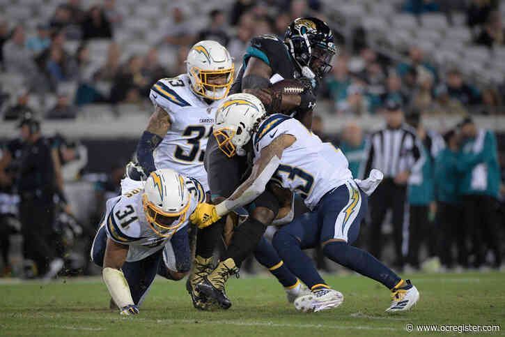 Chargers’ defense searching for takeaways in season finale vs. Kansas City Chiefs