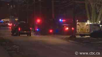 Several loud bangs heard as hours-long standoff continues at Richmond Hill home where male barricaded