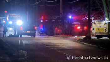 Suspect in alleged shootout with police arrested following standoff in Richmond Hill