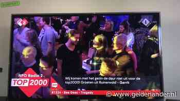 Weer commotie rondom Top 2000: grapjas doet zich voor als Ruinerwold-vader