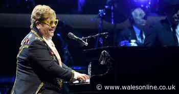 Apology after thousands of addresses of people receiving New Years Honours are published 'in error'