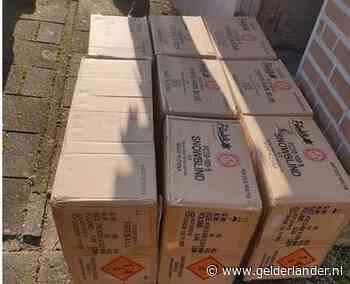 Megavondst illegaal vuurwerk in Ochten: ruim 4.300 kilo onderschept in trailer