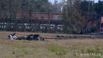 5 dead after small plane crashes in southern Louisiana