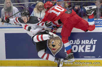 Canada crushed 6-0 by Russia, loses star Lafrenière to injury at world juniors