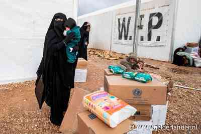 Vrouwelijke Syriëganger uit Gouda aangehouden op Schiphol, kind (4) naar kinderbescherming
