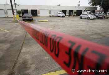 Ambush-style shooting leaves 2 dead, 7 injured in northern Harris County